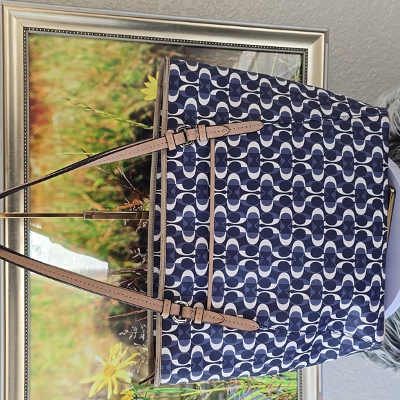 Coach Peyton Dream C Tote Blue White Signature Canvas Leather Trim Shoulder Bag - Picture 3 of 17